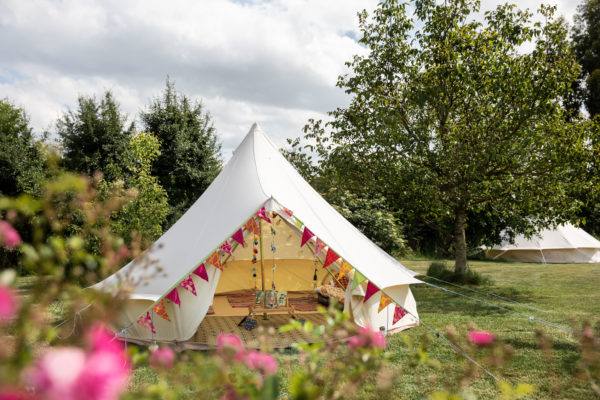 Simple Garden Glamping Bell